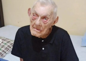 Cel mai bătrân bărbat din lume a împlinit 113 ani