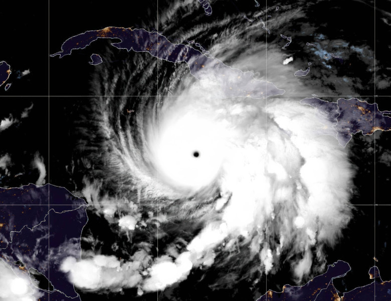 Hurricane Melissa, Category 5 Hurricane Approaches Jamaica