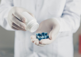 Antibiotic/ Unsplash