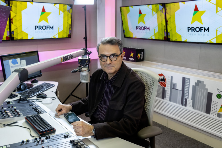 Lucian Mindruta Digi FM