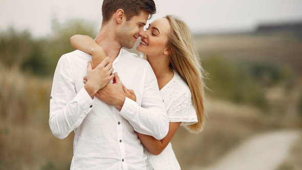Cât timp durează, de fapt, să te îndrăgostești? Iată ce spune știința
