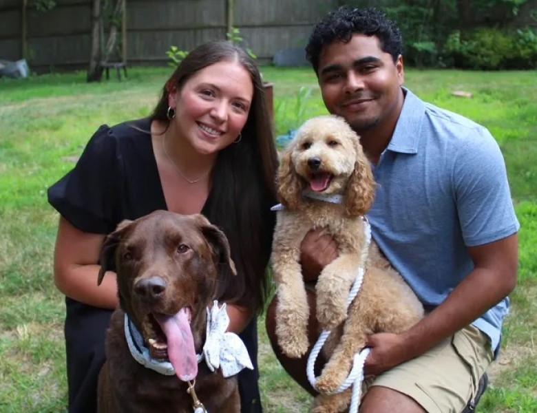 Hayley și Matthew și cei doi câini ai lor,  Jeter și Ronnie/ Foto: Instagram