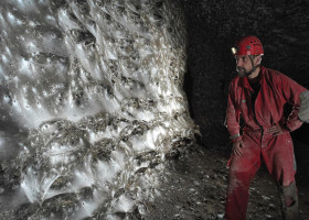 Cea mai mare pânză de păianjen din lume/ Profimedia