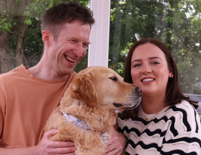 O cățelușă i-a salvat viața stăpânului său, care a intrat în stop cardiac în timp ce dormea/ Foto: Instagram