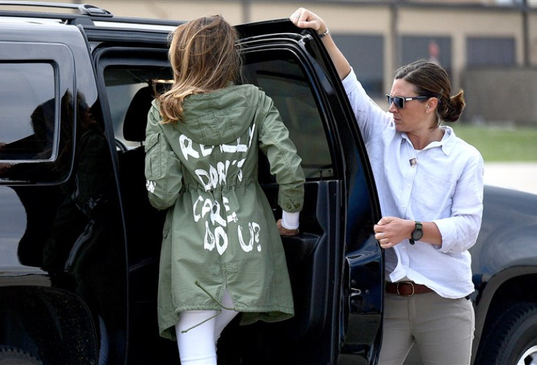 180621-melania-jacket-back-ew-533p_5acda0d67eabac371974fe513b8c9642.fit-760w