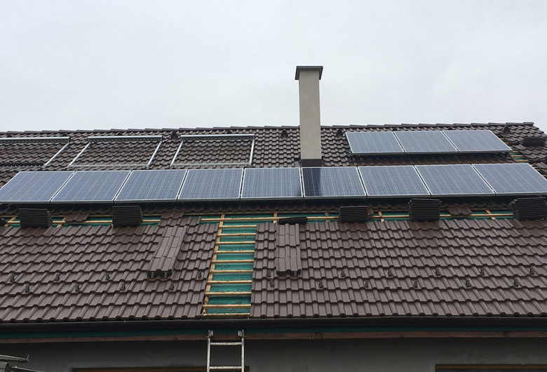 Panou fotovoltaic