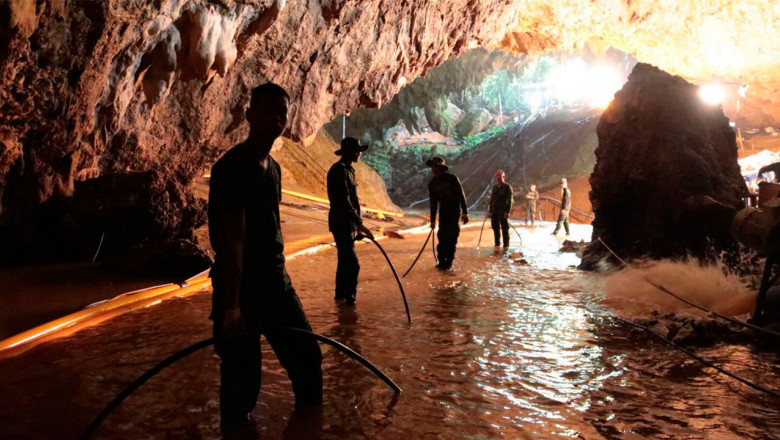 Thailand-Cave-Rescue-2_AP_1280