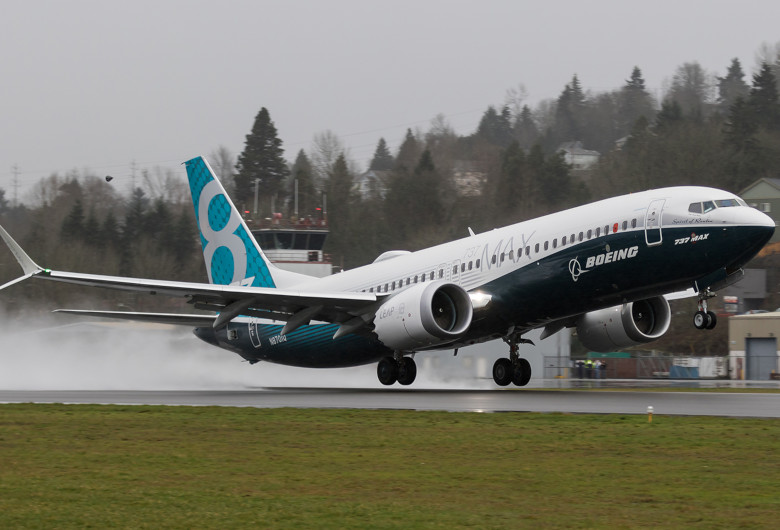 Boeing 737 MAX 8