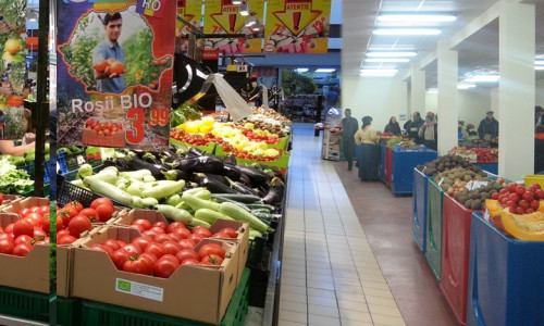 Piață și supermarket