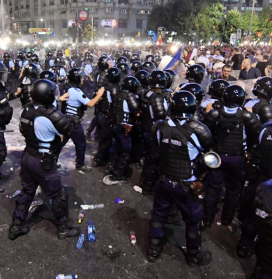 Protestul diasporei, 10 august, Piața Victoriei