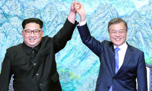 Kim Jong-un și Moon Jae-in