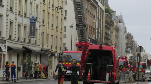 Incendiu la un hotel din Paris