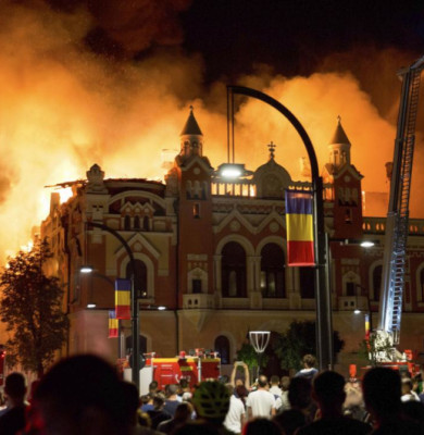 Palatul Episcopiei Greco-Catolice din Oradea a luat foc
