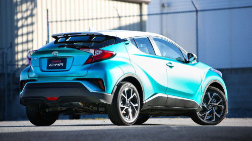 2018-Toyota-C-HR-rear-three-quarters-03