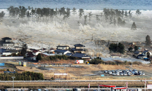 indonesia-tsunami-1