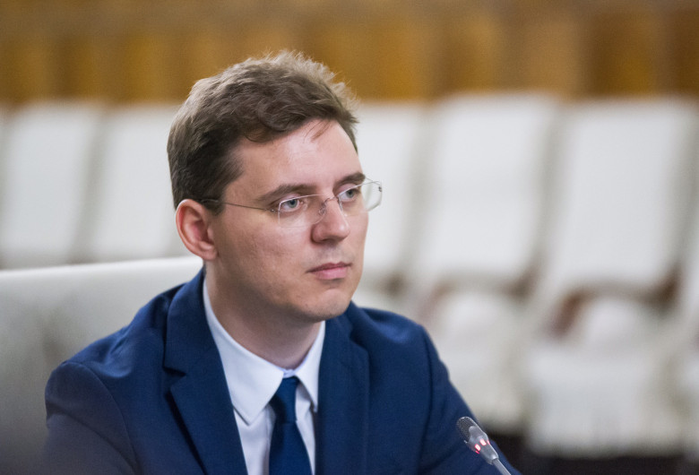 Victor Negrescu
