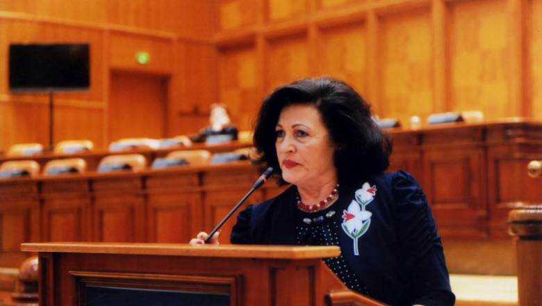 elvira-sarapatin-parlament