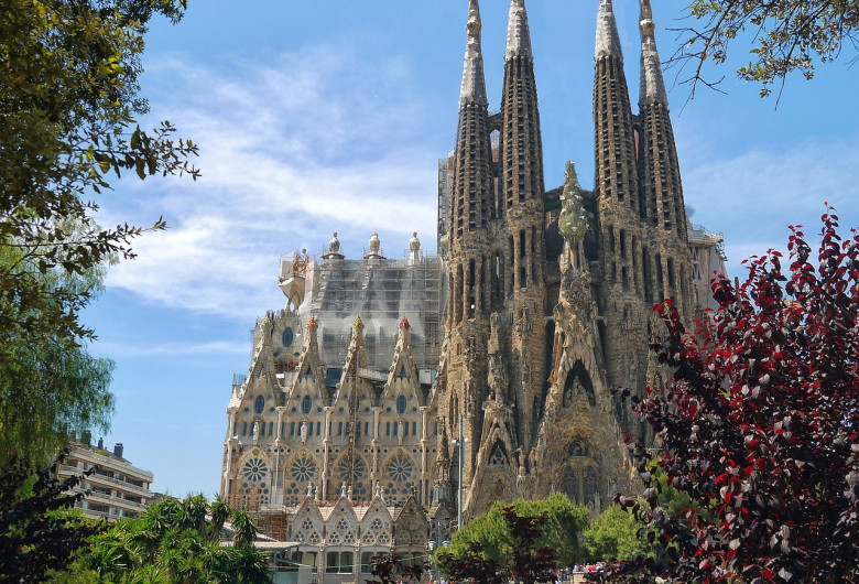 sagrada-familia-552084_1280