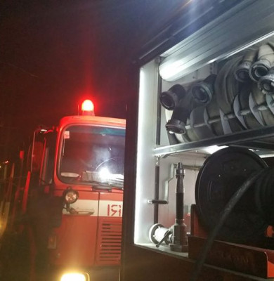 Incendiu, pompieri, Piatra Neamț
