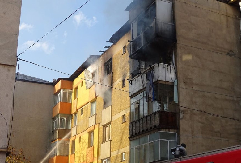 incendiu piatra neamt