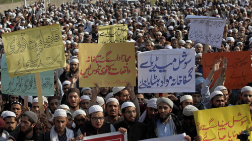 Proteste pentru blasfemie în Pakistan