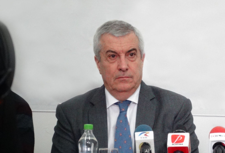 Călin Popescu Tăriceanu, supărat, îngândurat