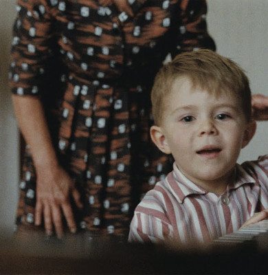 elton john lewis