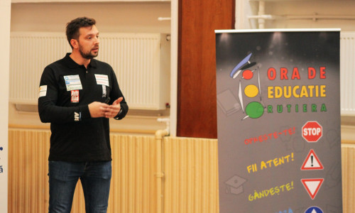 Adrian Grigore_Ora de Educatie Rutiera la Liceu