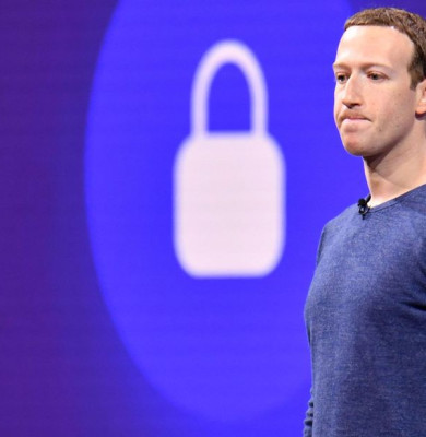 Mark Zuckerberg, Facebook, date personale
