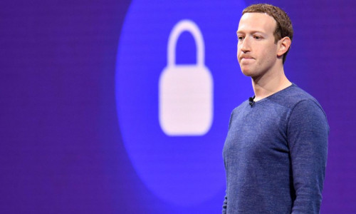 Mark Zuckerberg, Facebook, date personale