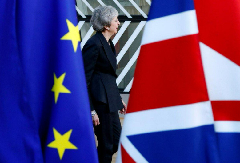 Theresa May cu Brexit