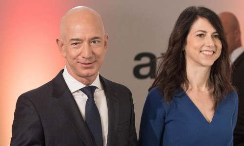 Jeff Bezos și fosta soție