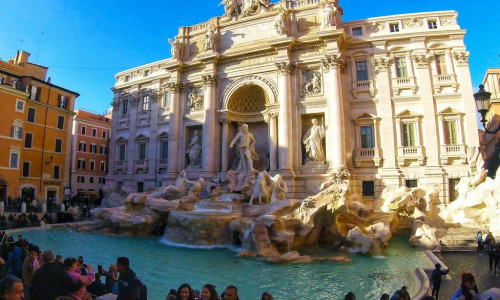 Fontana-di-Trevi-min