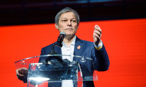 Dacian Cioloș, la PLUS