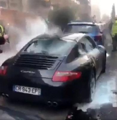 veste galbene porsche