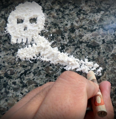 Droguri,stupefiante,cocaină