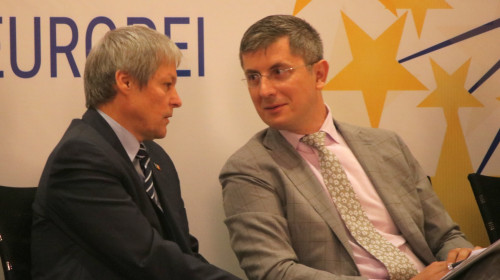 Dacian Ciolos Dan Barna