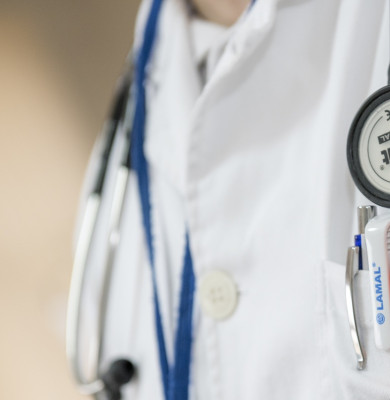 Halat de doctor, medic