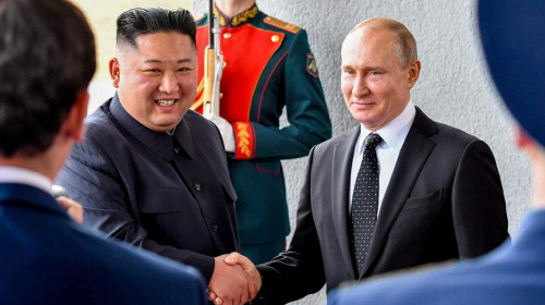 Vladimir Putin cu Kim Jong-un