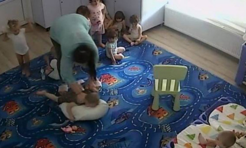 Educatoare bate copii în creșă, Romina Rotariu