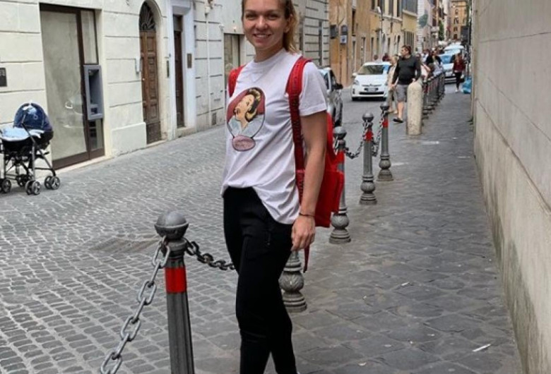 Simona Halep, turistă la Roma