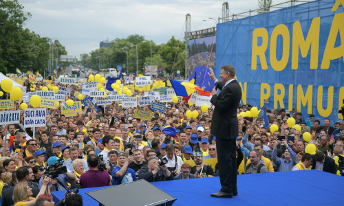 klaus iohannis miting pnl