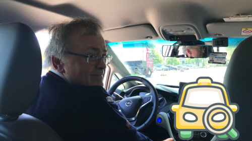 Aplicație de verificat taxiuri