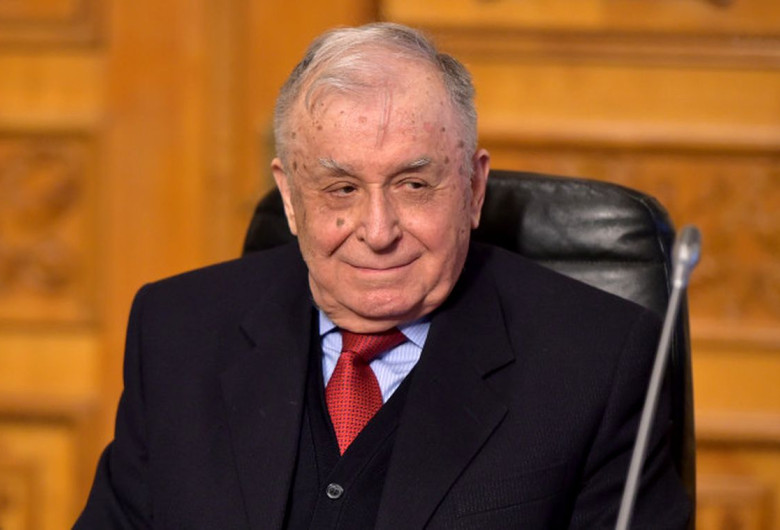 ion-iliescu-pus-sub-acuzare-dupa-29-de-ani-de-la-revolutie-9