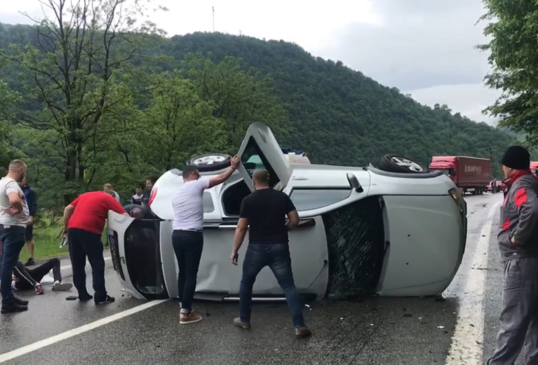 Accident pe DN7