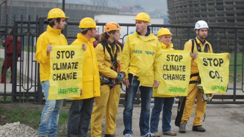 Protest Greenpeace la centrala termică de la Rovinari