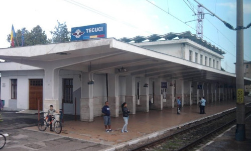 Gara Tecuci