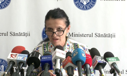 Sorina Pintea cu gura deschisă