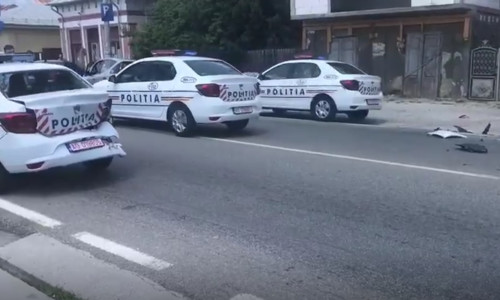 Mașini de Poliție bușite