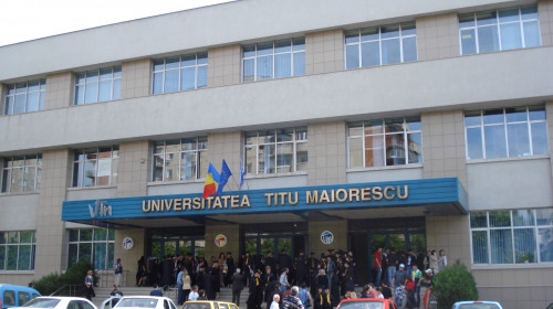 Universitatea Titu Maiorescu